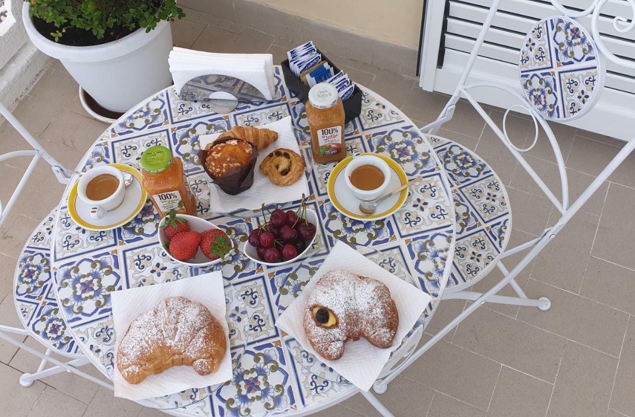A Un Passo Dal Mare Bed & Breakfast Agropoli Eksteriør bilde